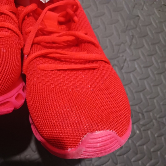 Men red lace up breathable sneakers - Picture 9 of 13